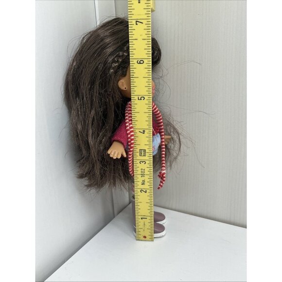 Bratz Kidz YASMIN Doll with outfit Winter Vacation w/ snowtube MGA 2004 - Picture 9 of 14